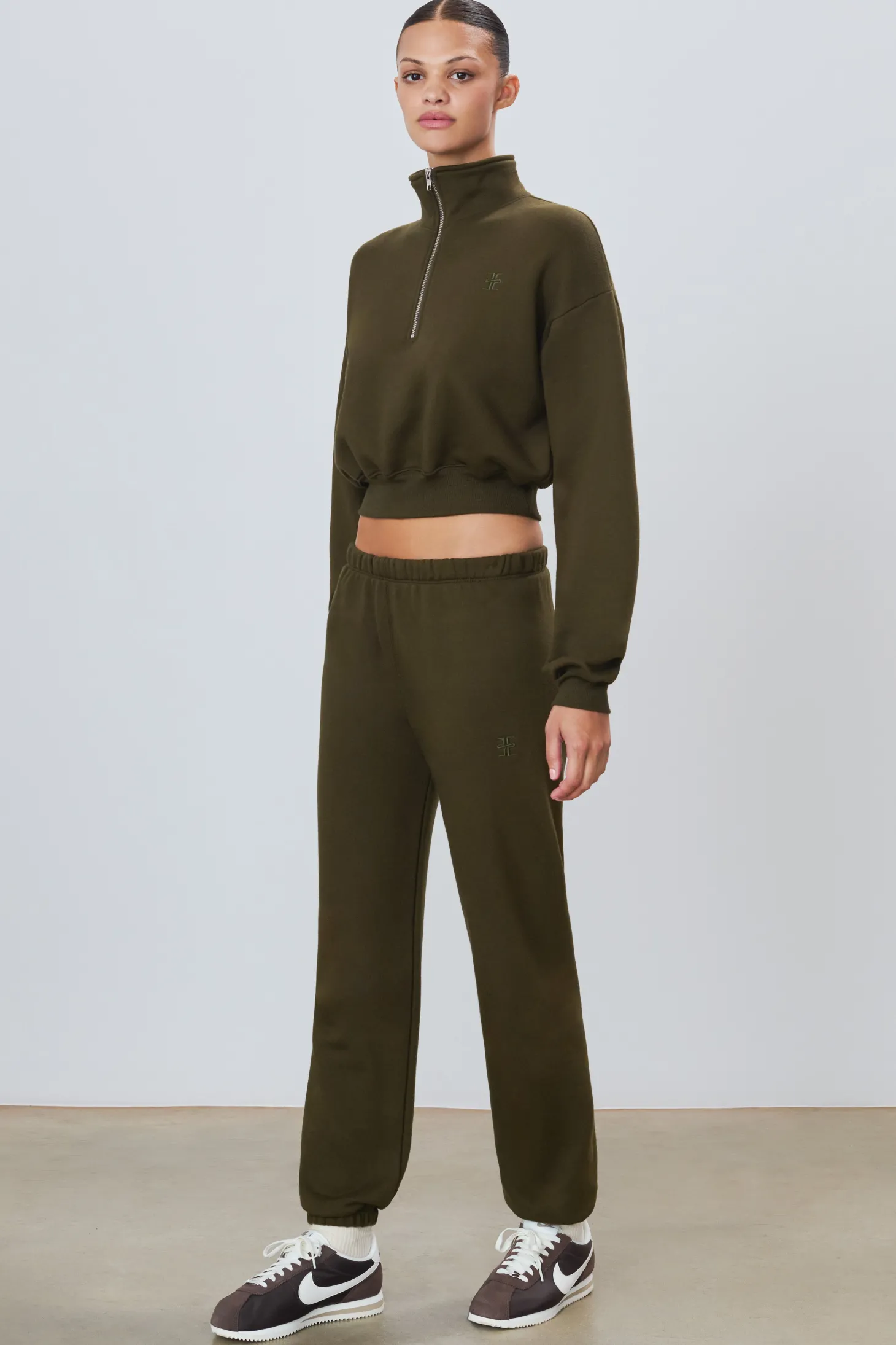 CLASSIC SWEATPANT
