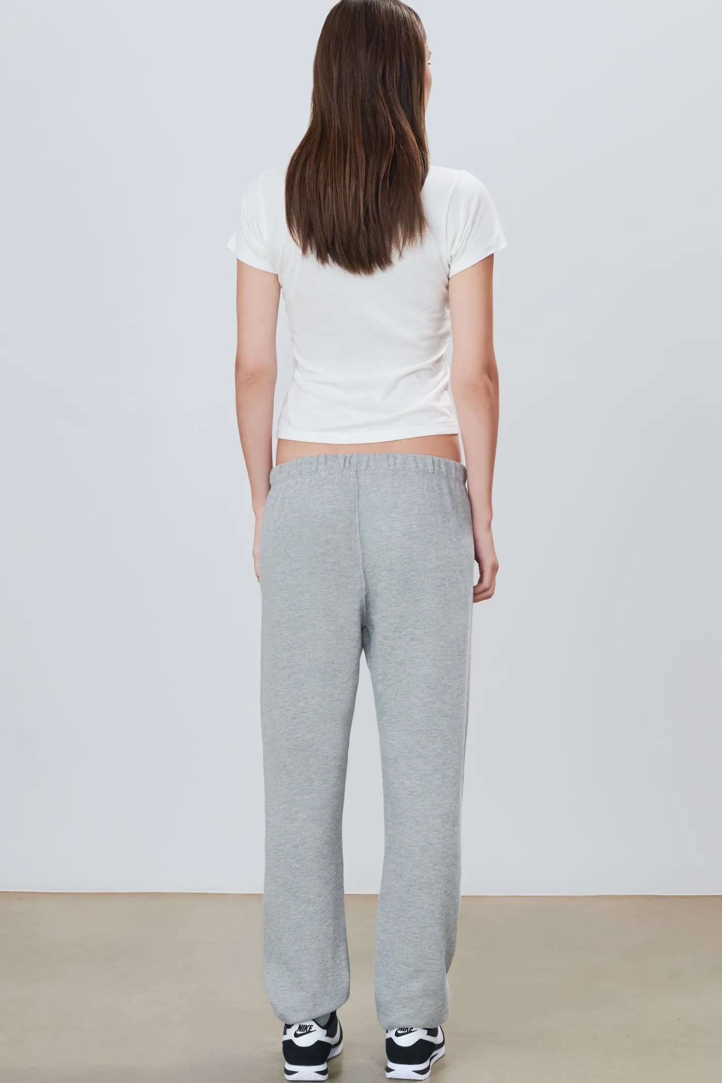 CLASSIC SWEATPANT