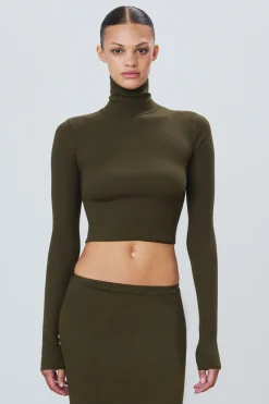 CROPPED FITTED TURTLENECK TOP