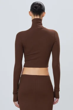 CROPPED FITTED TURTLENECK TOP