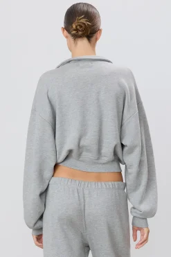 CROPPED HALF-ZIP SWEATSHIRT
