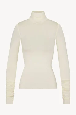 FITTED TURTLENECK TOP