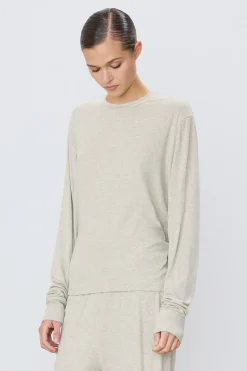 LONG SLEEVE BOYFRIEND T-SHIRT