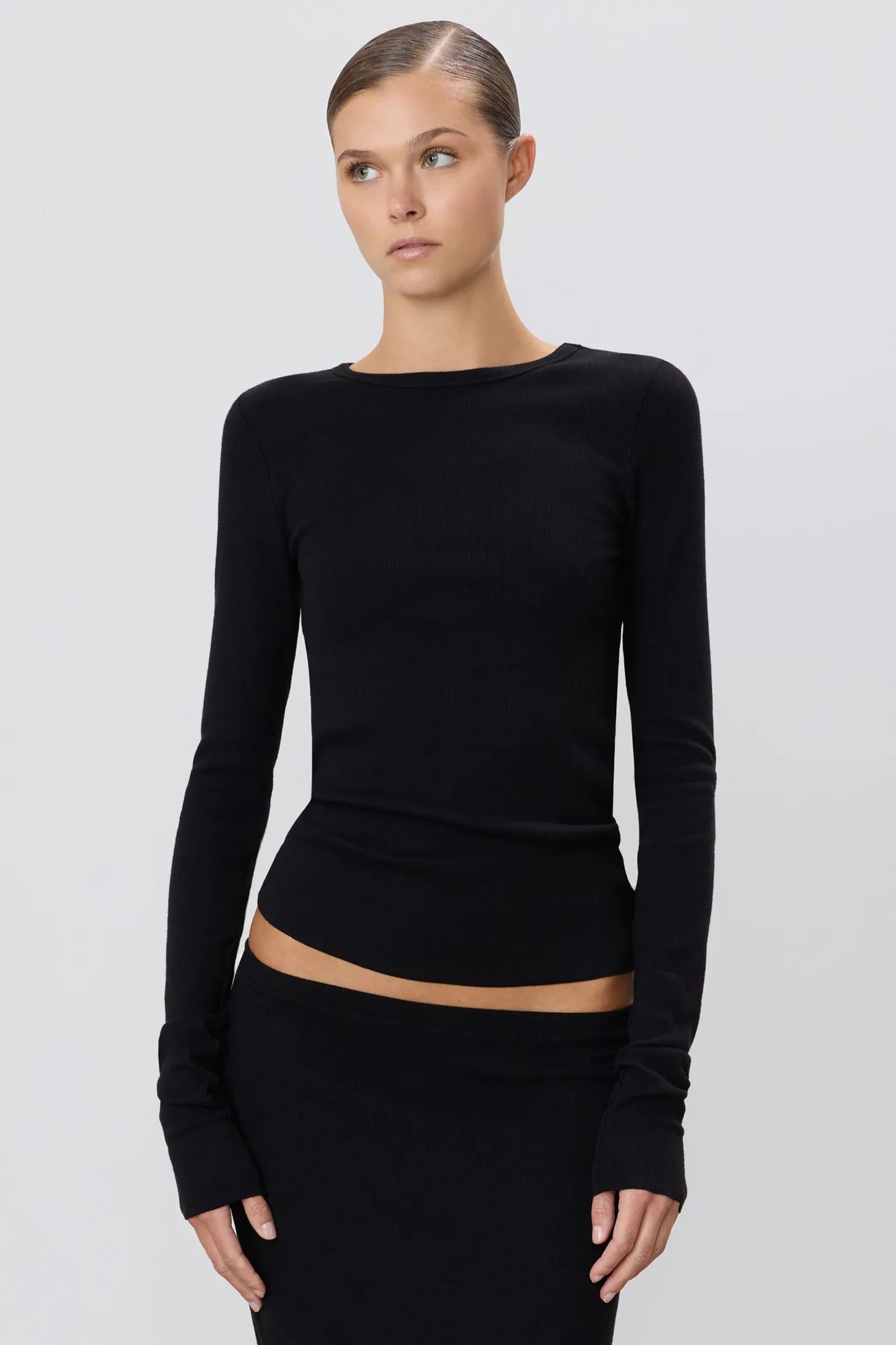 LONG SLEEVE FITTED TOP