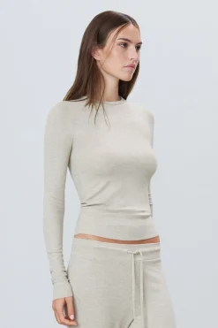 LONG SLEEVE FITTED TOP