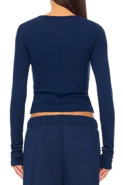 LONG SLEEVE FITTED TOP