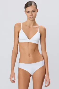 Low Rise Thong by Éterne