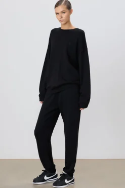 OVERSIZED CREWNECK SWEATSHIRT