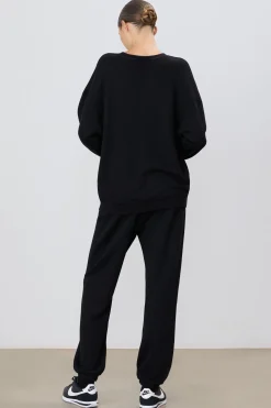OVERSIZED CREWNECK SWEATSHIRT