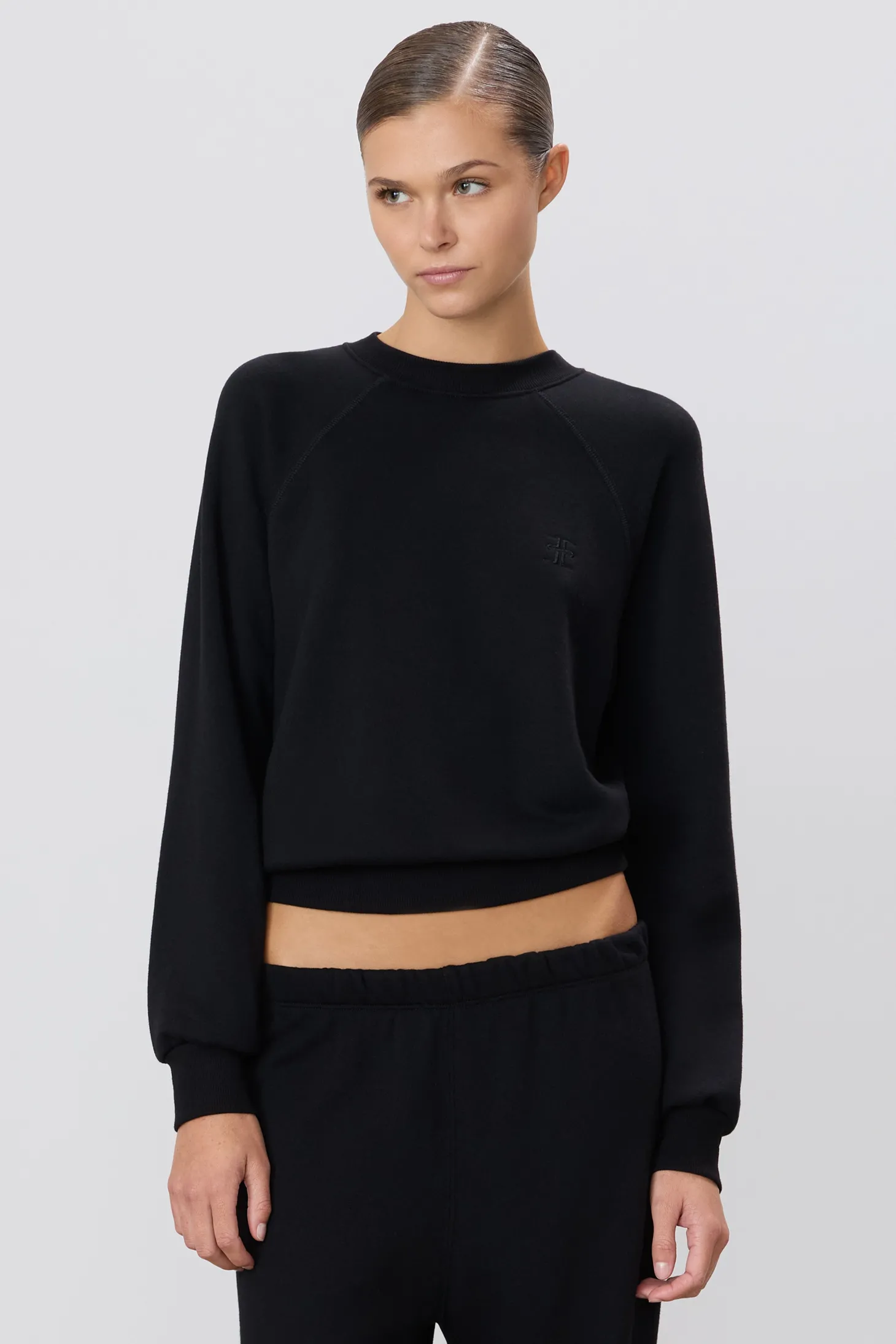 SHRUNKEN RAGLAN SWEATSHIRT