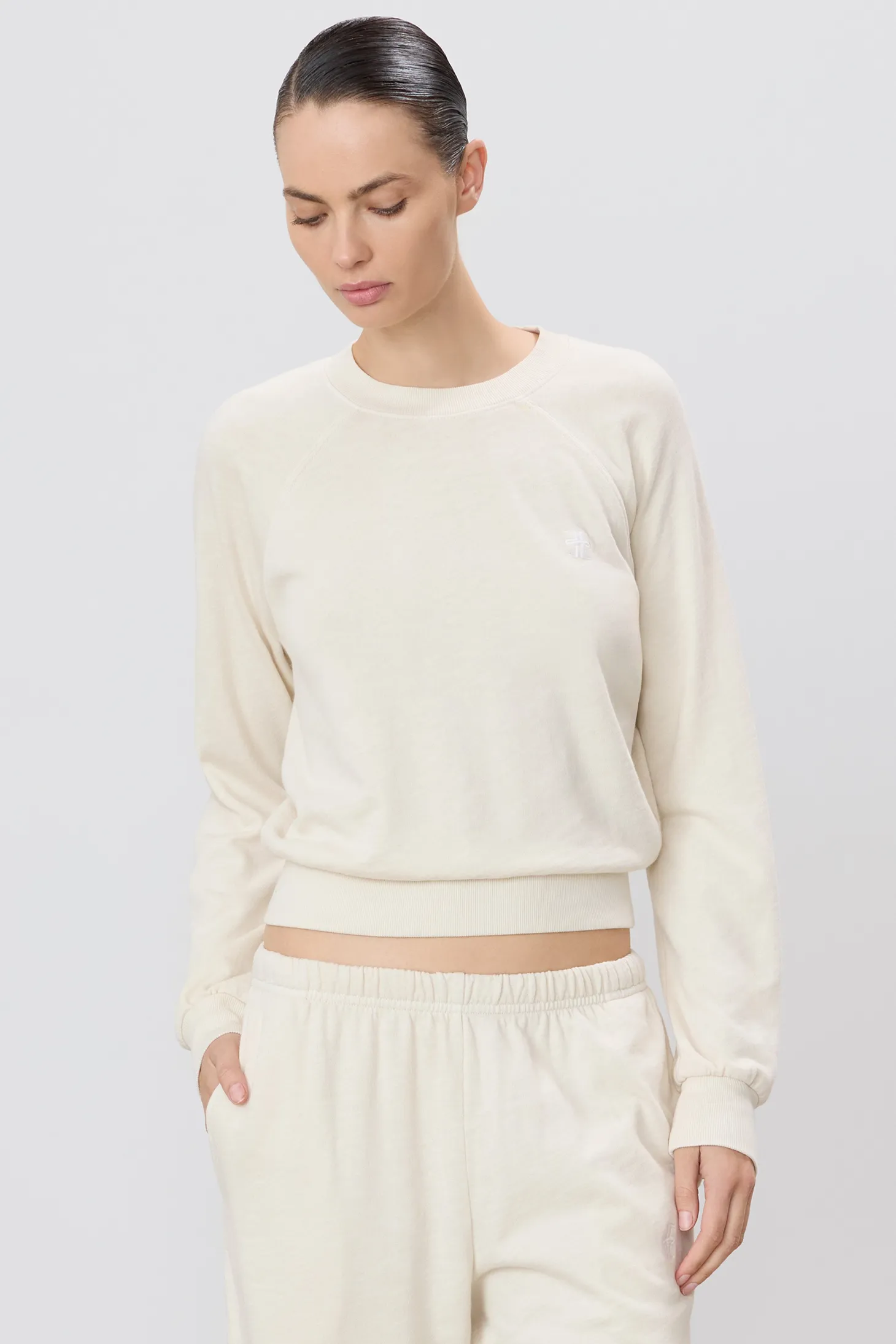 SHRUNKEN RAGLAN SWEATSHIRT