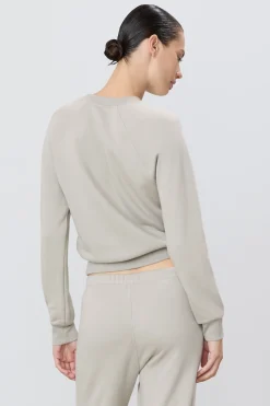 SHRUNKEN RAGLAN SWEATSHIRT