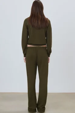 STRAIGHT LEG SWEATPANT